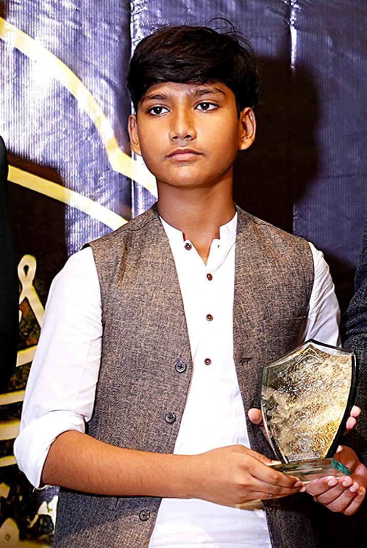 WhatsApp Image 2025-11-15 at 14.32